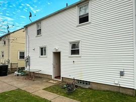 177 Henderson Avenue