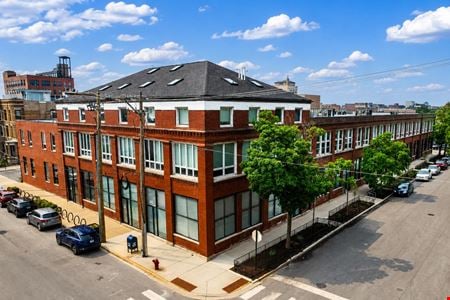 Office space for Rent at 1400 W Fulton St in Chicago
