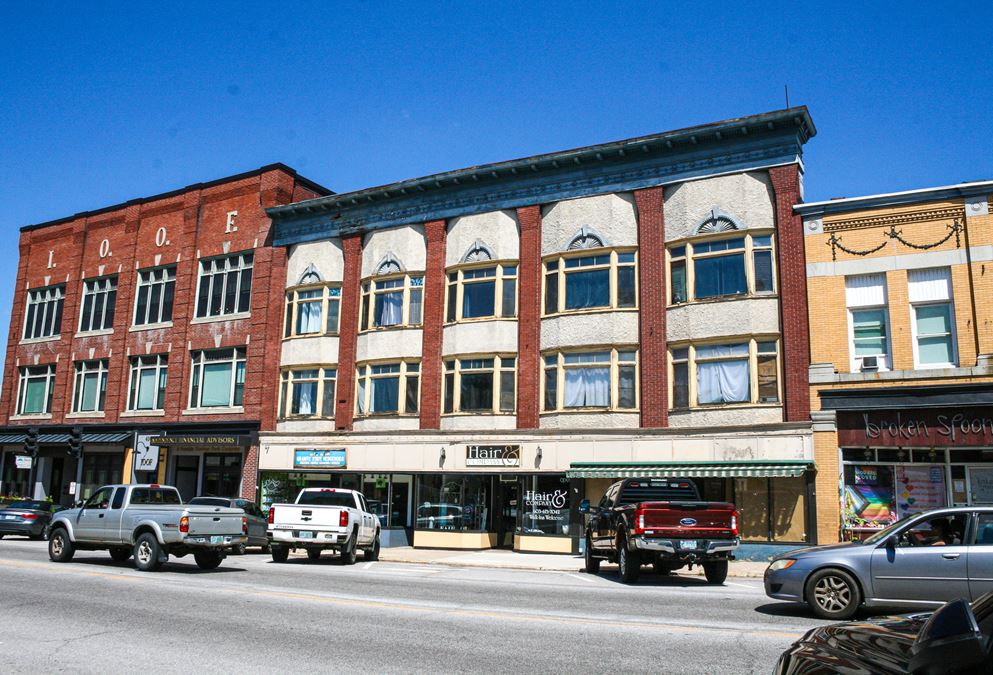 11 UNIT MIXED-USE INVESTMENT OPPORTUNITY