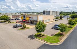Retail Space next to Sports Clips & Dothan Pavilion | Hwy 231 N