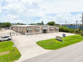 ±10,800 SF Industrial Flex Near Airline Hwy & Industriplex