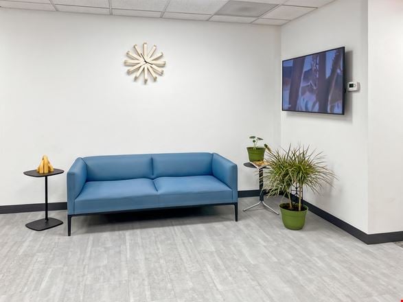 Regus - Green Bay - Velp Ave
