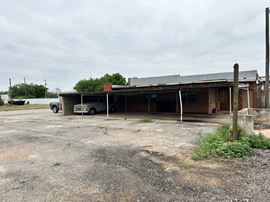 1109 Walnut