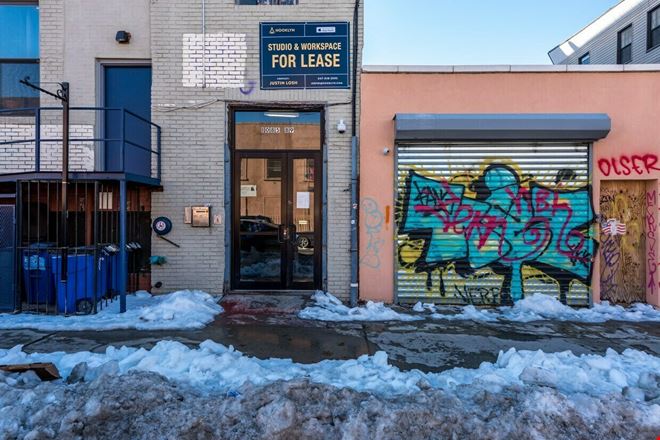 1085 Willoughby Ave