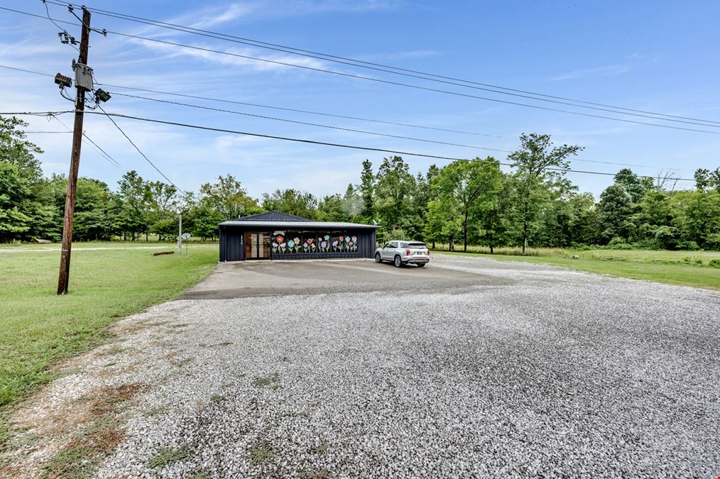 Multi use property for sale in Ashville Alabama.