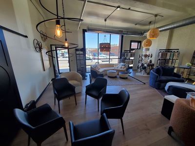714 Lake Ave