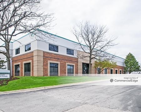 Photo of commercial space at 120 Internationale Blvd in Glendale Heights