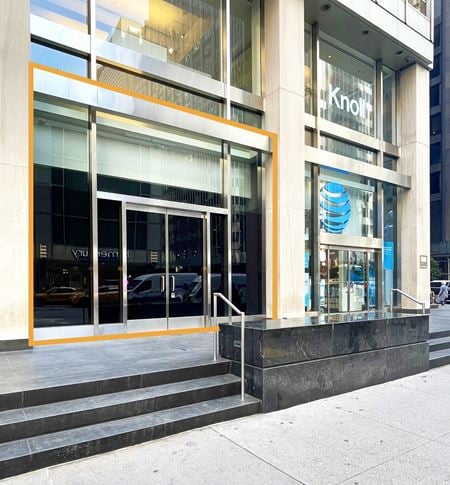 Retail space for Rent at 1330 Avenue of the Americas in New York