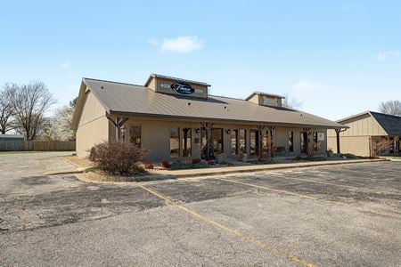 Retail space for Sale at 1133 NW J St in Bentonville