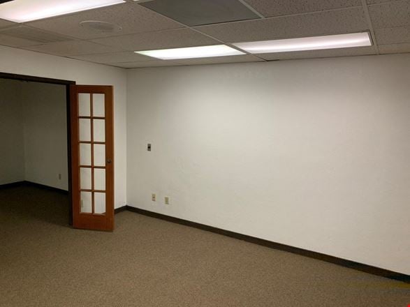 Leased Investment: 6 Remodeled General/Professional Suites