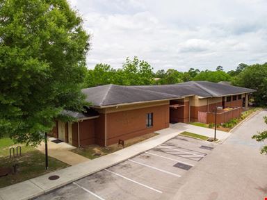 6,867 SF Medical Office - Surgery Center-Centre Pointe
