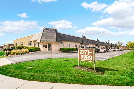 Photo of commercial space at 2281 East Devon Avenue in Elk Grove Village