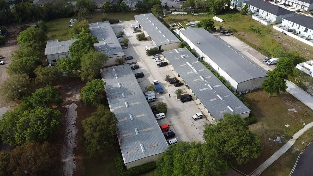 8802 Corporate Sq Ct