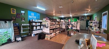 Photo of commercial space at 3837 River Road N in Keizer