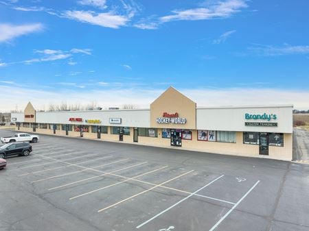 Photo of commercial space at 5671 Bay Road in Saginaw
