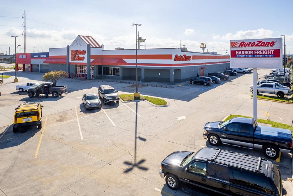 Servicer Sale: New Orleans Retail | National, Credit Tenants | High-Visibility