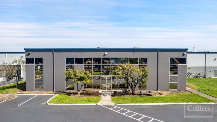 For Lease > 40,233 SF of Industrial Space on N Columbia Blvd (Suite 200)