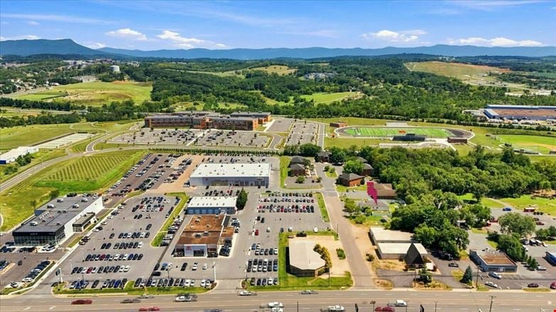 8.5% CAP RATE INVESTMENT | NN LEASED COMMERCIAL PROPERTY