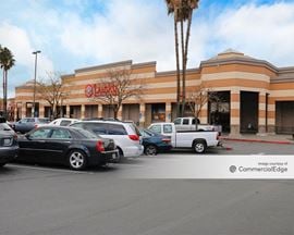 Gateway Plaza Shopping Center - Lucky