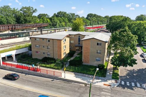 Lender Sale: Greenwood Apartments | $68.9K NOI, Lease-Up