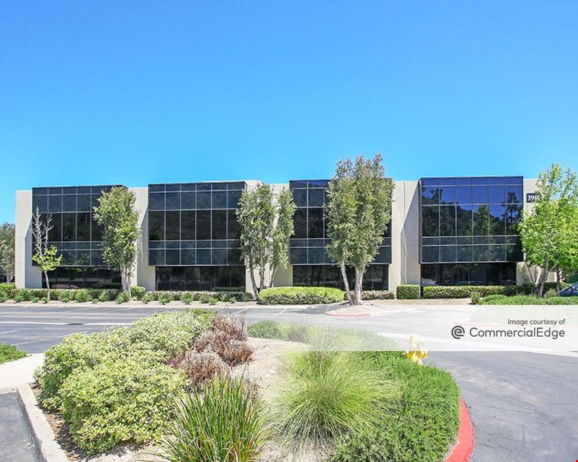 Kearny Mesa Business Park - Bldg. D