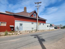 250 St John St