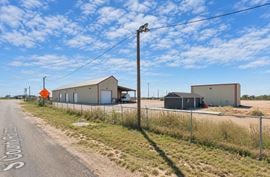 Odessa Truck Center / Yard