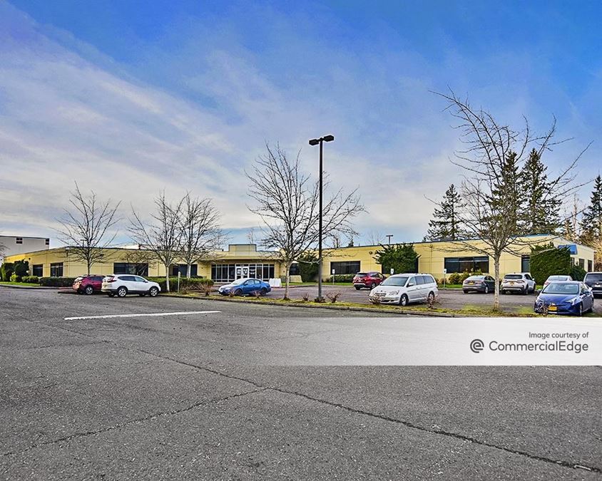 315 South Beavercreek Road 315 South Beavercreek Road Office Building