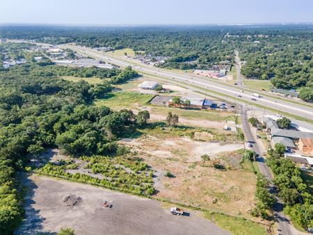 11 Acres Commercial Land For Sale in Dallas - Dallas