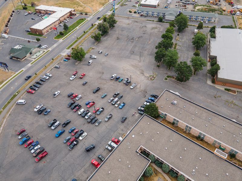 5500 Midland Rd