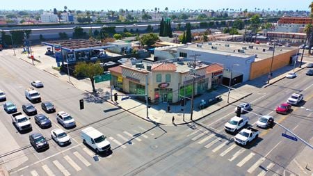 Retail space for Rent at 454 W Florence Ave in Los Angeles