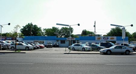 Photo of commercial space at 166 N Abby St in Fresno