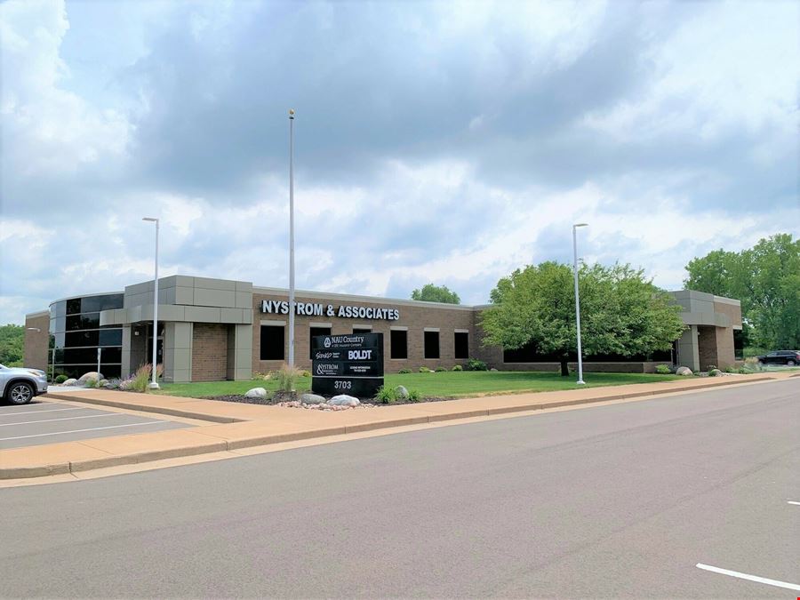 3703 Oakwood Hills Pkwy