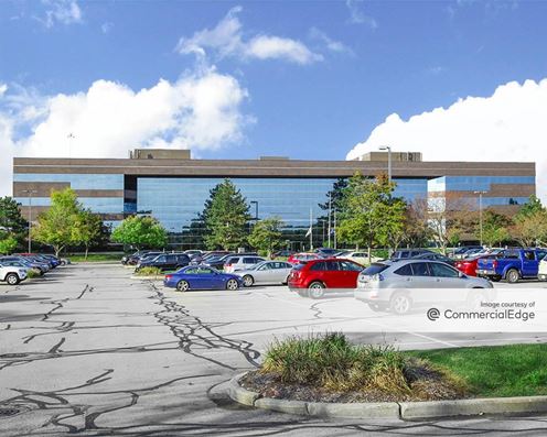 Crossroads Corporate Center - 20800 Swenson Drive