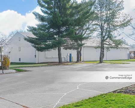 Commercial space for Rent at 3291 Sawmill Road in Akron