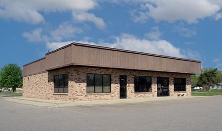 Retail space for Rent at 1970-1984 East Auburn Road in Rochester Hills