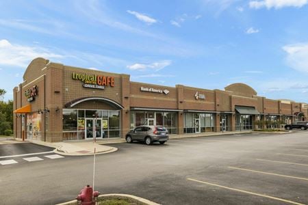 Retail space for Rent at 1535 Butterfield Road in Aurora
