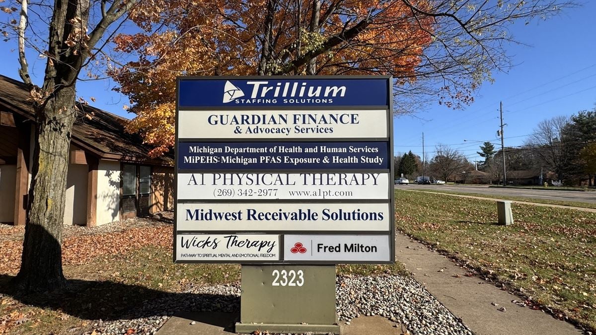 2,300 SF OFFICE SUITE - KALAMAZOO EAST