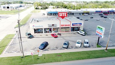 HIGH TRAFFIC RETAIL CENTER