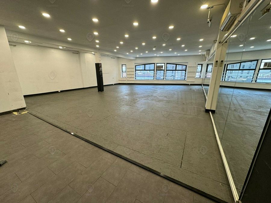 3,300 SF | 2067 Broadway | 7th Floor Penthouse For Lease