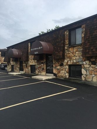 1271 Harlem Road  - 1,776+/- SF OFFICE SPACE