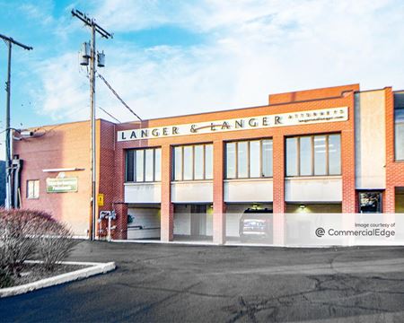 Office space for Rent at 14 Indiana Avenue in Valparaiso