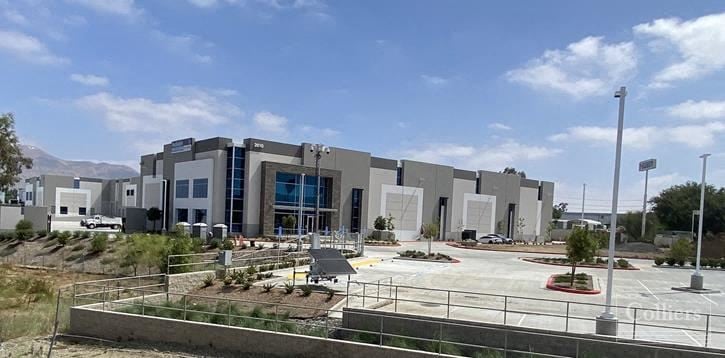 FOR LEASE - ALESSANDRO CORPORATE CENTER | FREEWAY FRONTAGE!