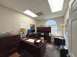 Lakeside Executive Park | Office Space For Lease