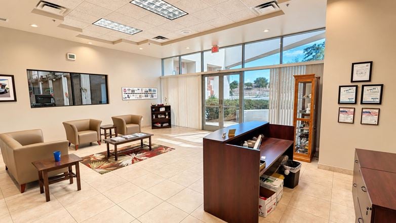 2150 E Rio Salado Pkwy (Sublease)