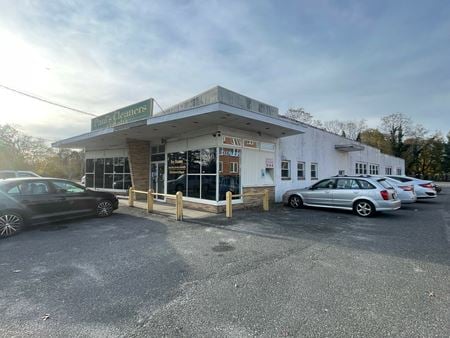 Retail space for Sale at 712 E Main St in Riverhead