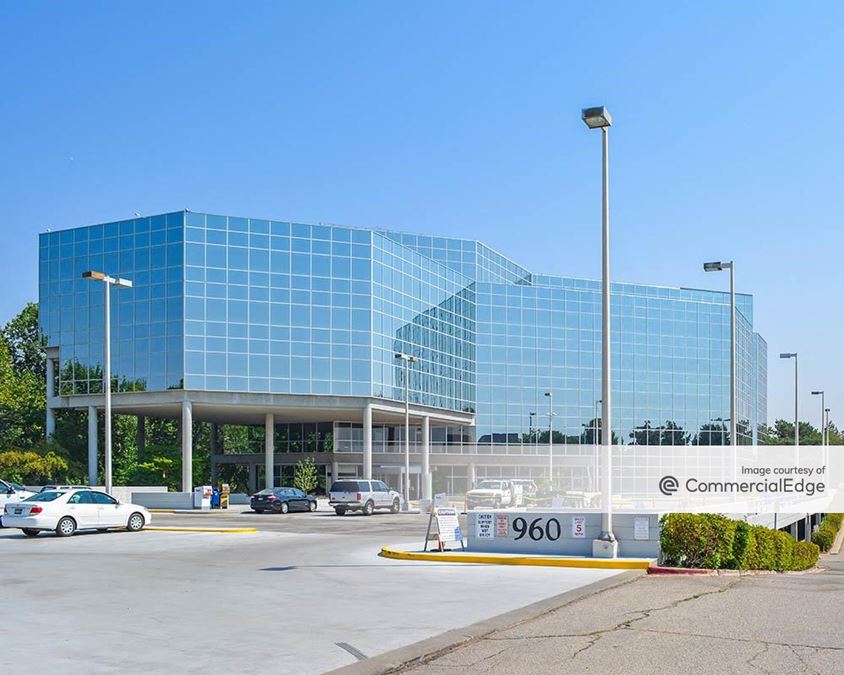 University Plaza 960 South Broadway Avenue Office Building