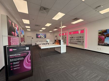 Retail space for Rent at 116 Kingston Drive in Daleville
