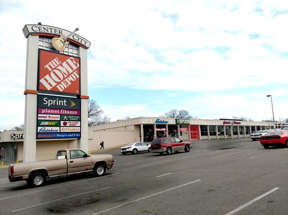 1625-1645 Poplar Ave.