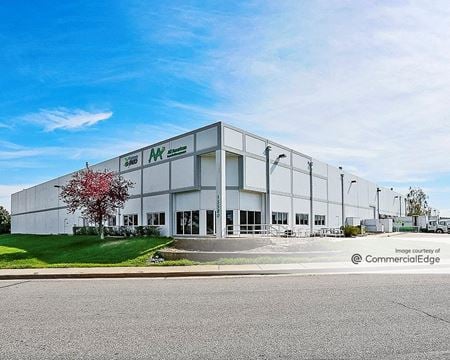 Photo of commercial space at 15580 East Hinsdale Circle in Englewood